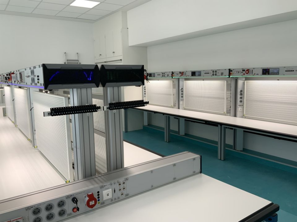 d61a1bb3e5df3ee5edd1f68292c53a1553888ea4