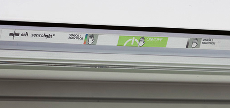 Arbeitsplatzsystem-erfi-beleuchtung-detail