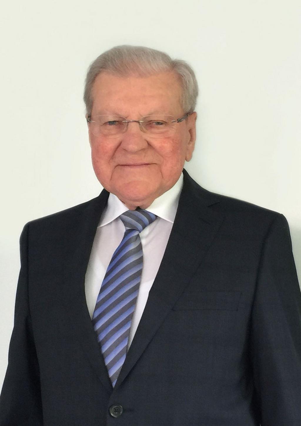 Foto-Ernst-Fischer-V2-RGB-klein