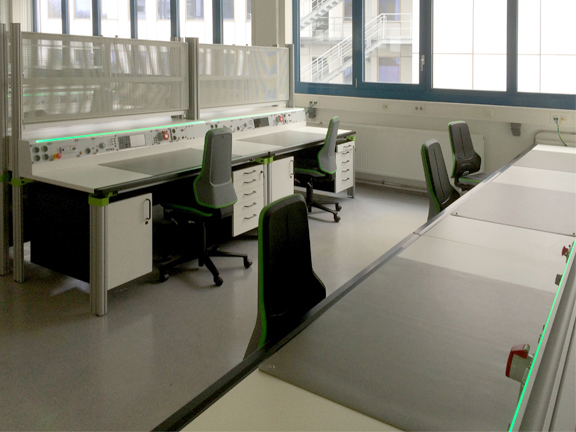 Ausbildungslabore für Airbus Helicopters in Donauwörth